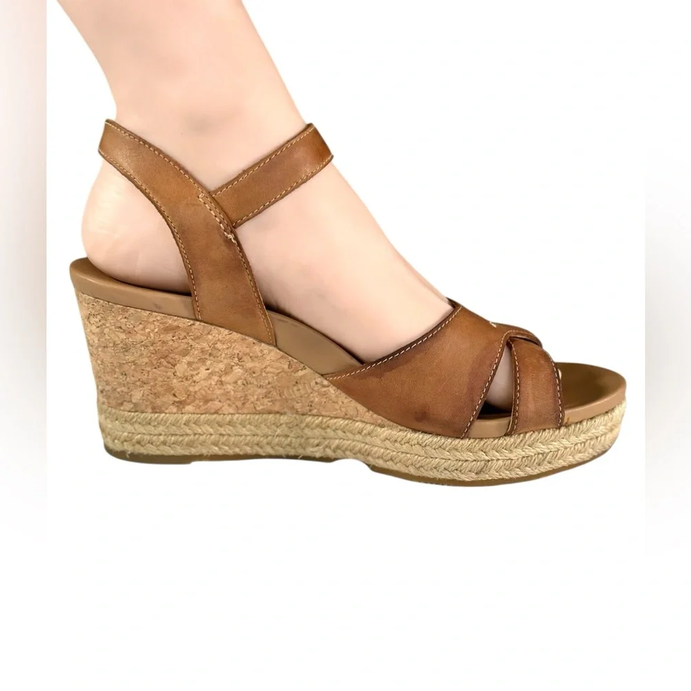 UGG Cloverdale Leather Espadrille Wedge Sandals